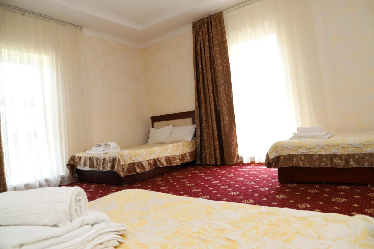 Hotel Eurasia Deluxe 보로보예 외부 사진